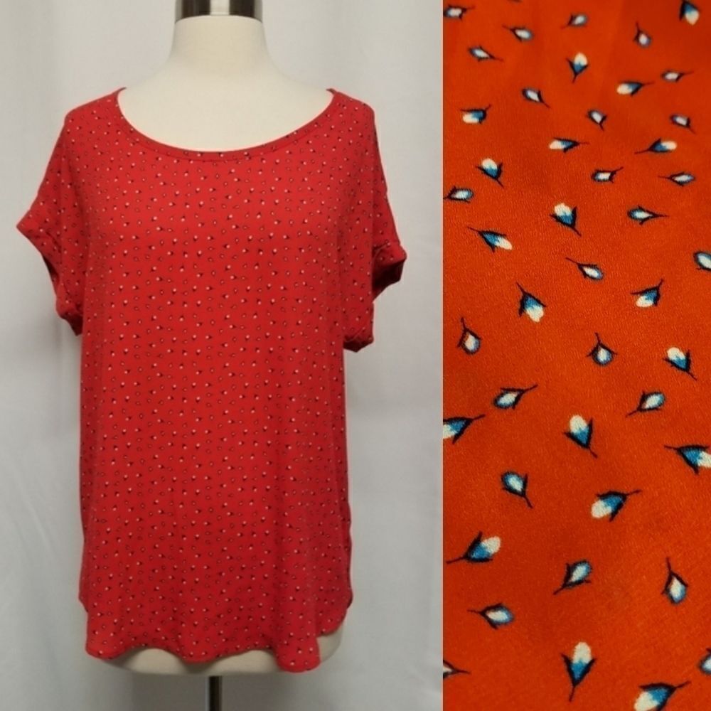 Pleione Red Tiny Dainty Floral Light Crepe Blouse Md